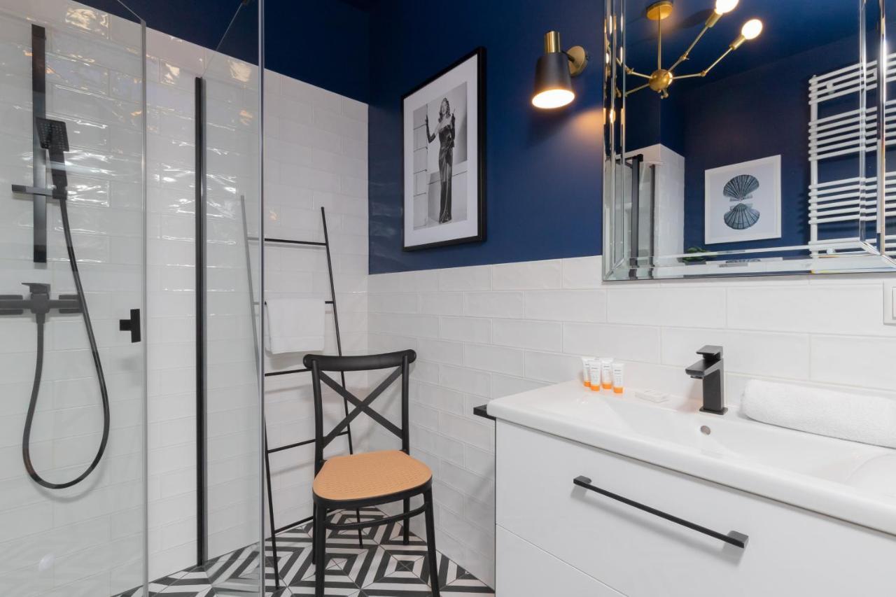Stylish Atol Apartment With Free Parking In The Heart Of Gdansk By Noclegi Renters Экстерьер фото
